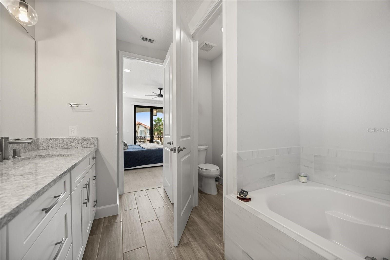 Image 39 of 61 For 7675 Toscana Boulevard