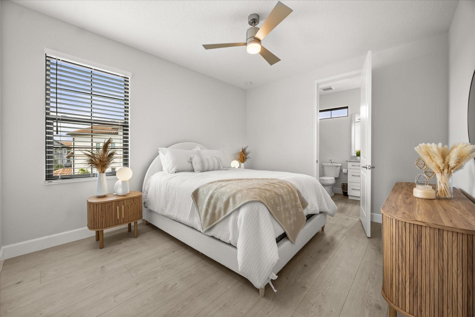 Image 41 of 61 For 7675 Toscana Boulevard