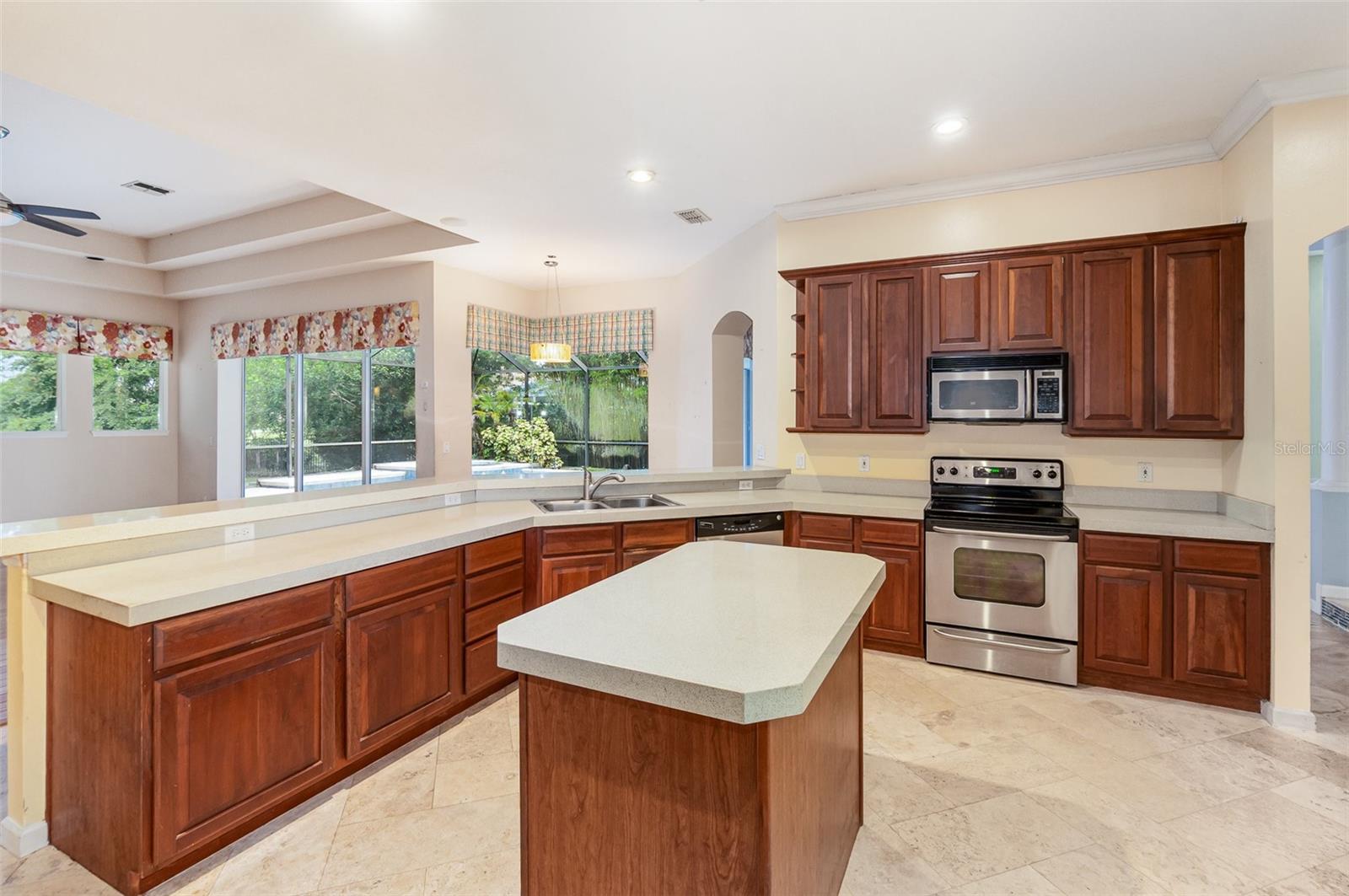 Image 10 of 36 For 2317 Warren Woods Drive