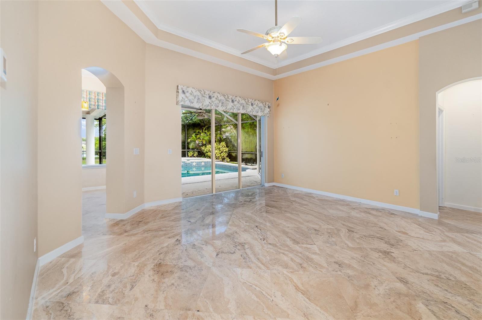 Image 12 of 36 For 2317 Warren Woods Drive