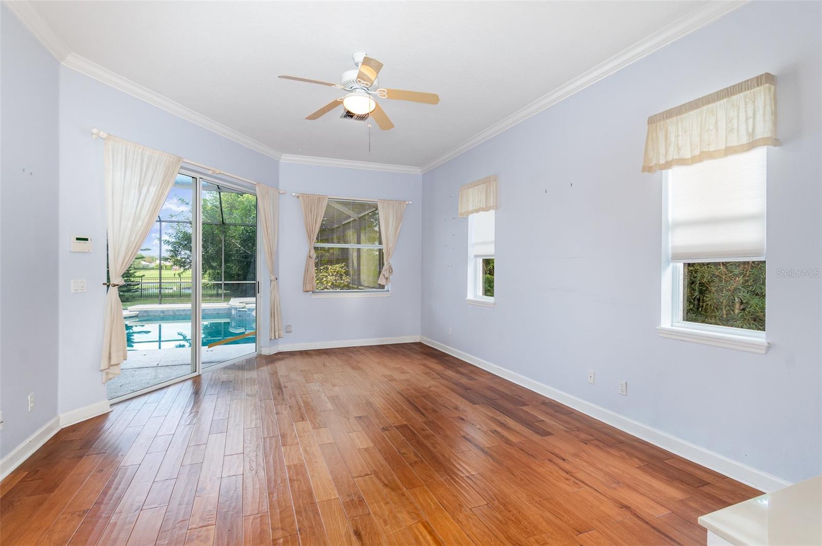 Image 16 of 36 For 2317 Warren Woods Drive