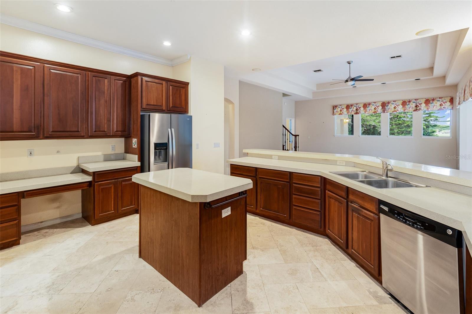 Image 9 of 36 For 2317 Warren Woods Drive