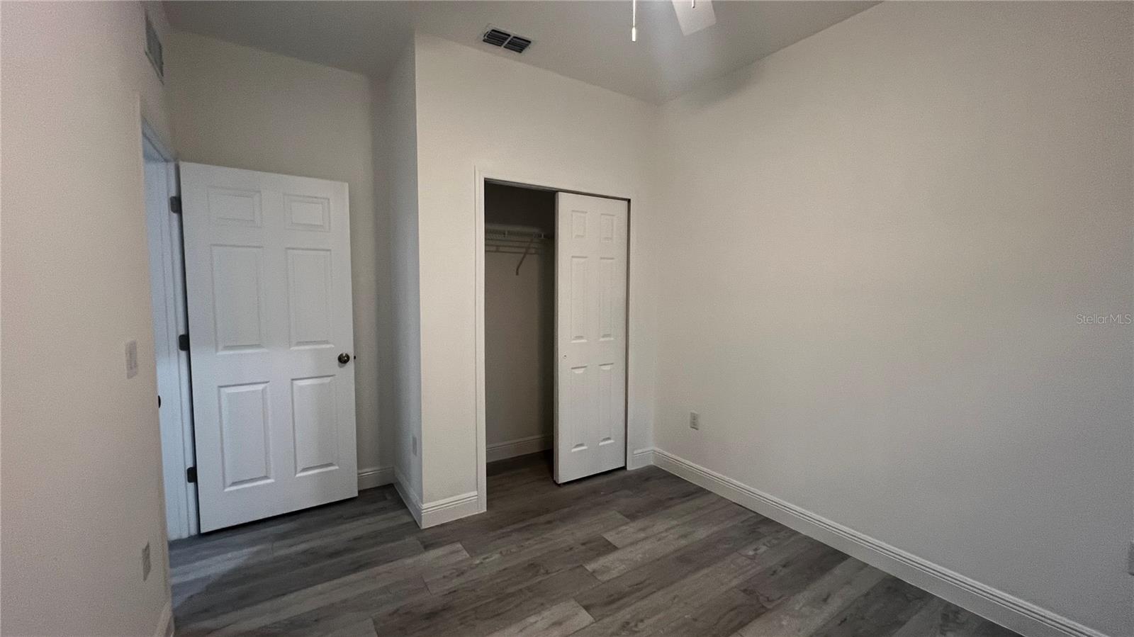 Image 17 of 42 For 14927 63rd Court Road