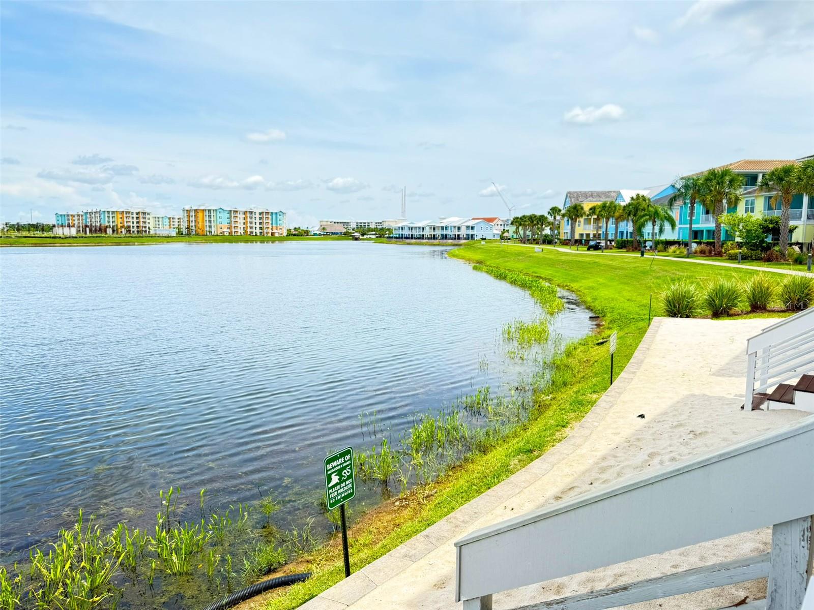 Image 41 of 75 For 8121 Surf Street