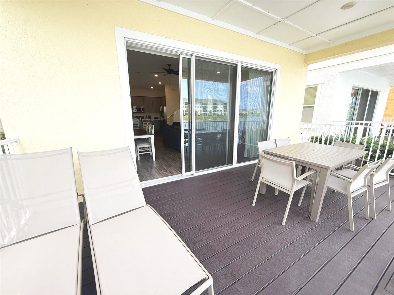 Image 43 of 75 For 8121 Surf Street
