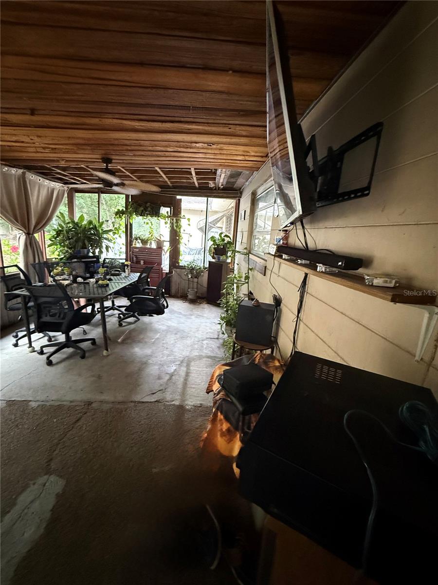 Image 14 of 20 For 485 Buena Vista Drive