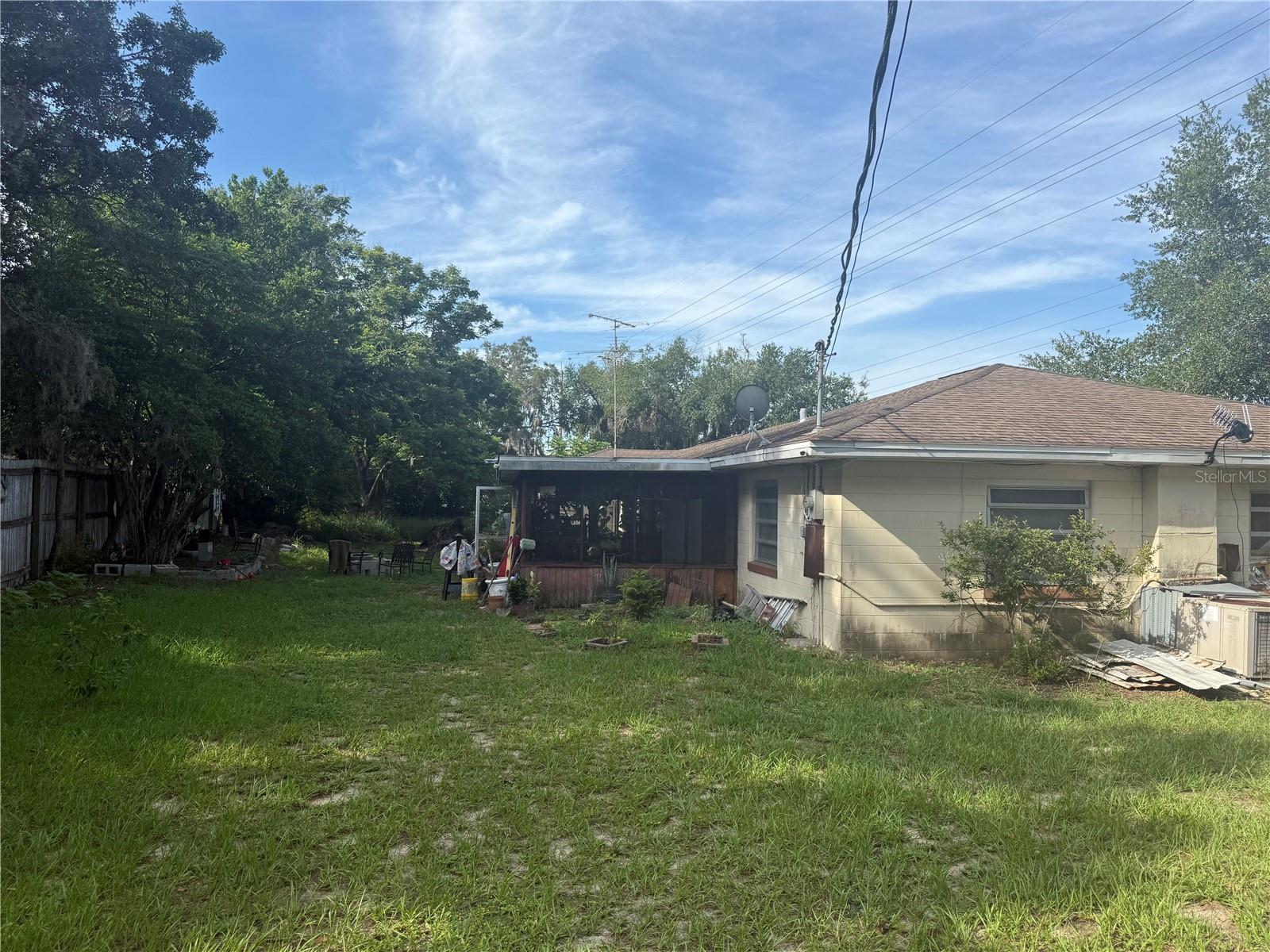 Image 18 of 20 For 485 Buena Vista Drive
