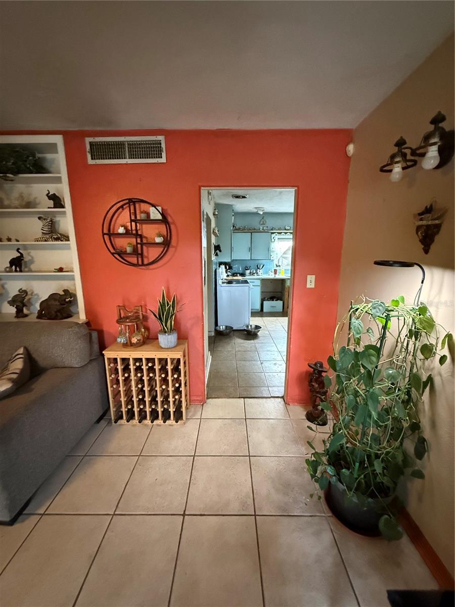 Image 3 of 20 For 485 Buena Vista Drive