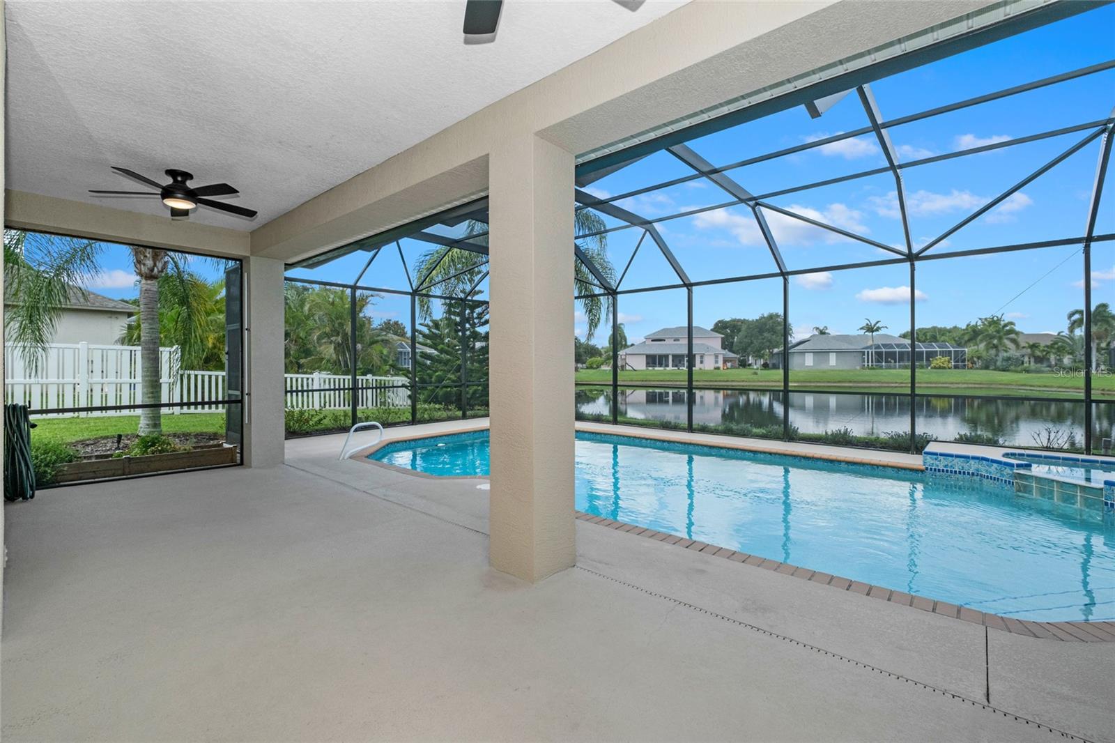 Image 2 of 53 For 833 Woodbine Drive