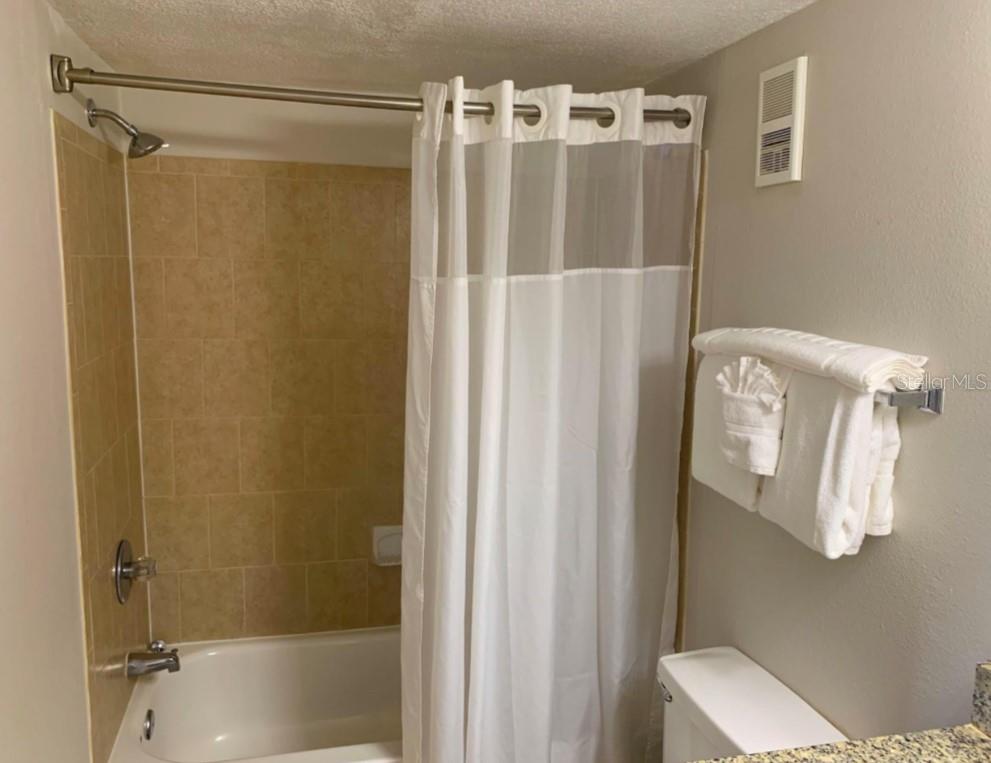 Image 10 of 25 For 6336 Parc Corniche Unit #3211 Drive