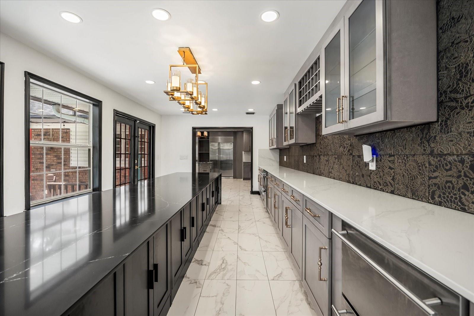 Image 38 of 78 For 201 Sweetwater Cove Boulevard