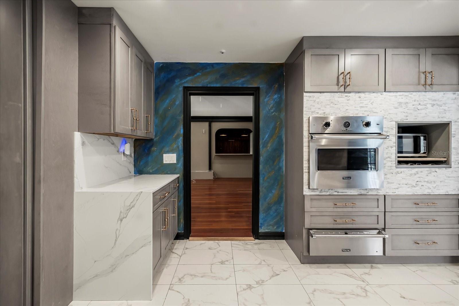 Image 42 of 78 For 201 Sweetwater Cove Boulevard