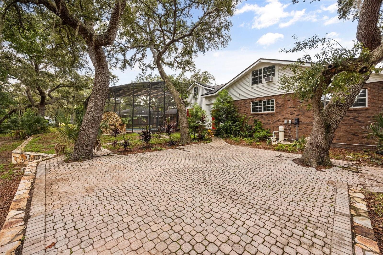 Image 73 of 78 For 201 Sweetwater Cove Boulevard