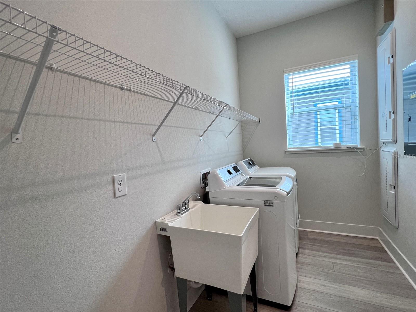 Image 21 of 58 For 8255 Nemours Parkway