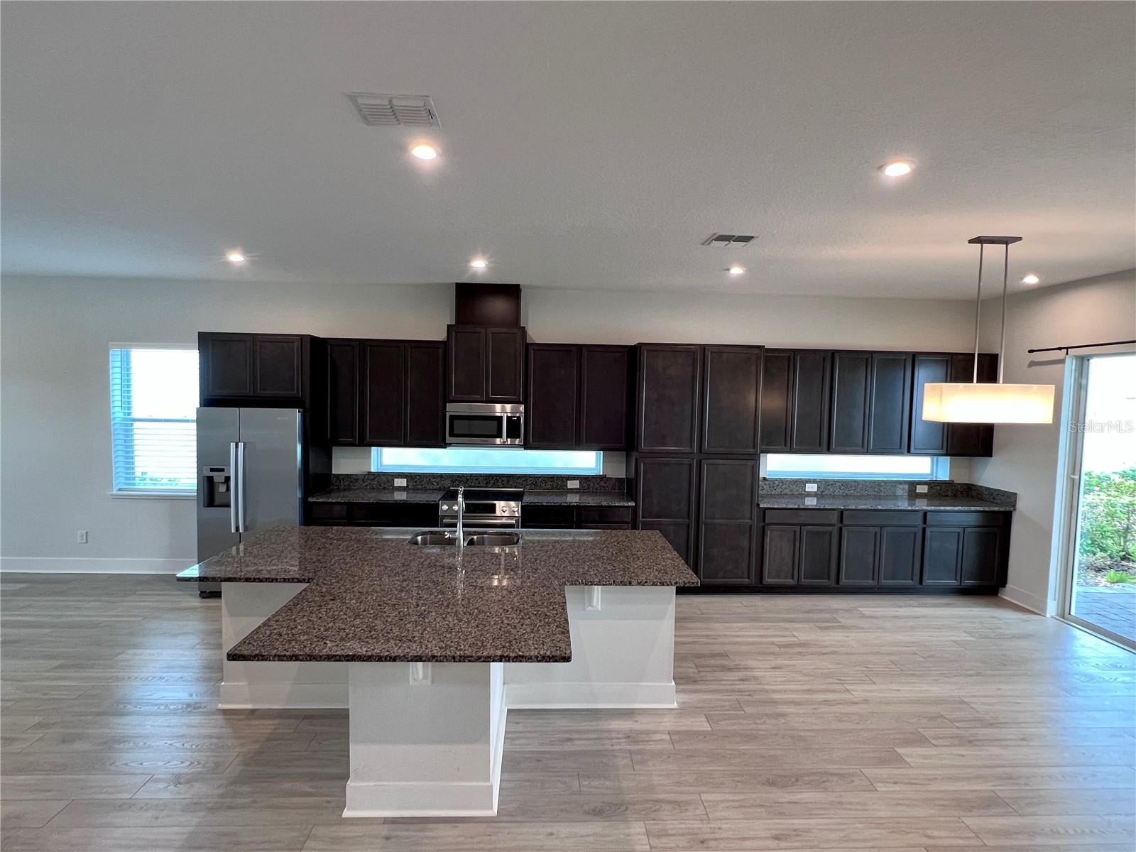 Image 7 of 58 For 8255 Nemours Parkway