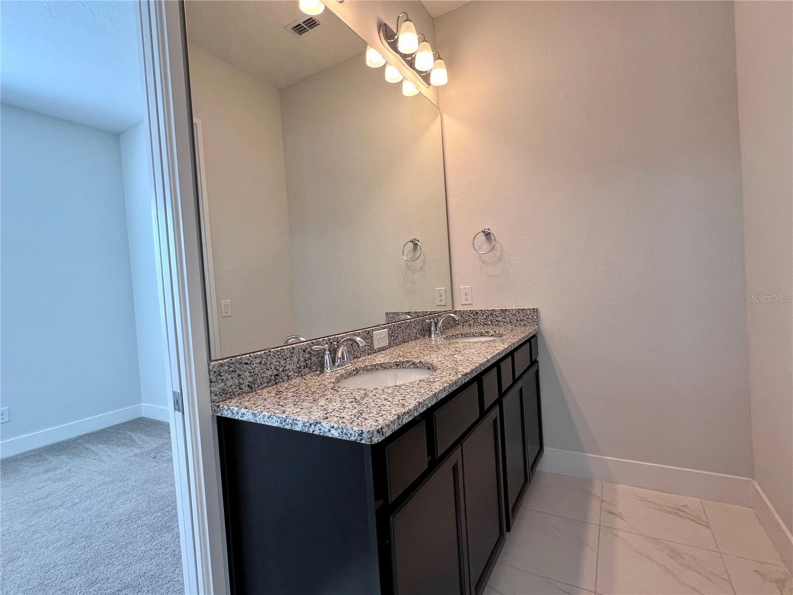 Image 8 of 58 For 8255 Nemours Parkway