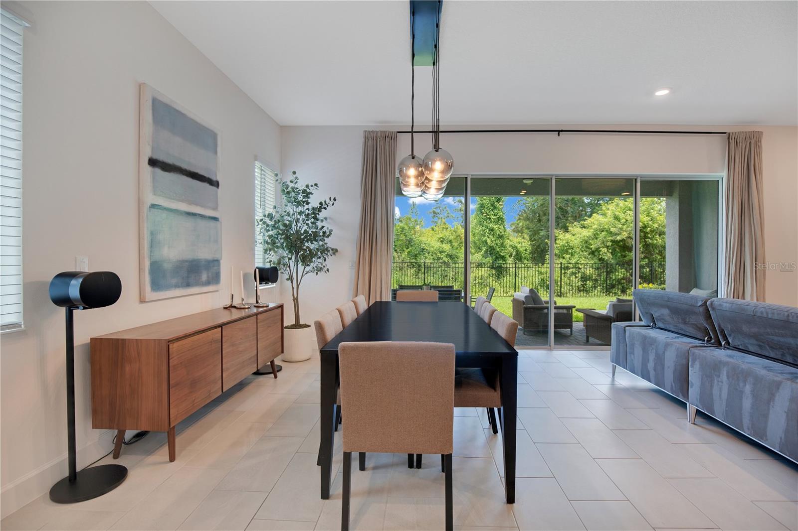 Image 17 of 54 For 14189 Larkspur Lake Drive
