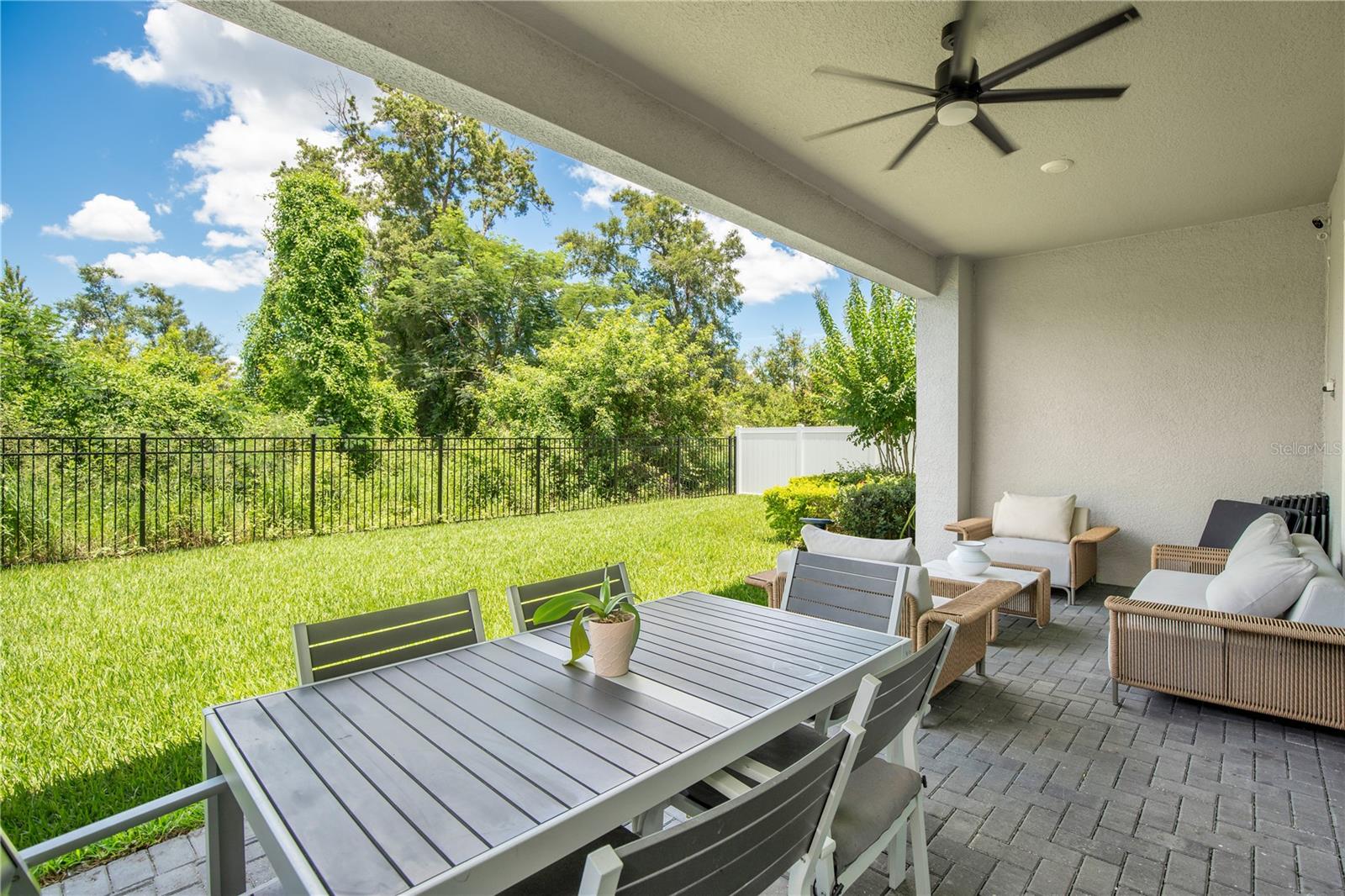 Image 41 of 54 For 14189 Larkspur Lake Drive