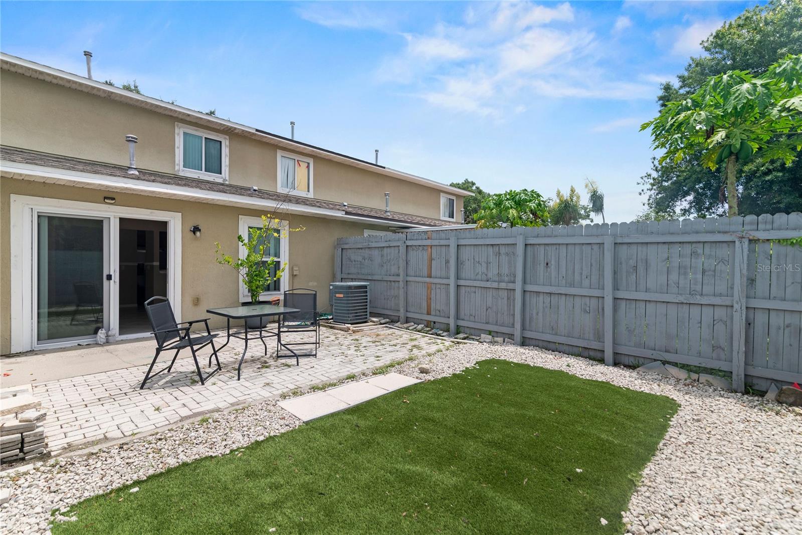 Image 25 of 28 For 987 Butterfly Boulevard