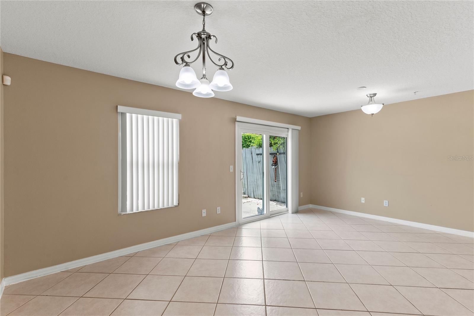 Image 7 of 28 For 987 Butterfly Boulevard