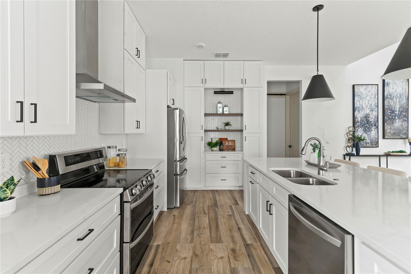 Image 10 of 35 For 726 Ellwood Avenue