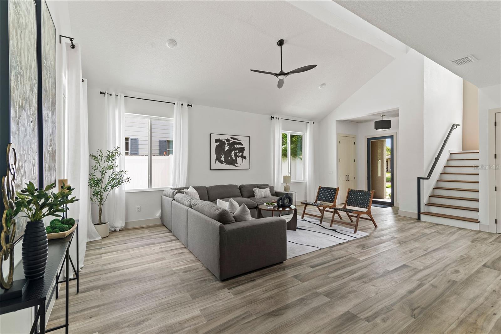 Image 15 of 35 For 726 Ellwood Avenue