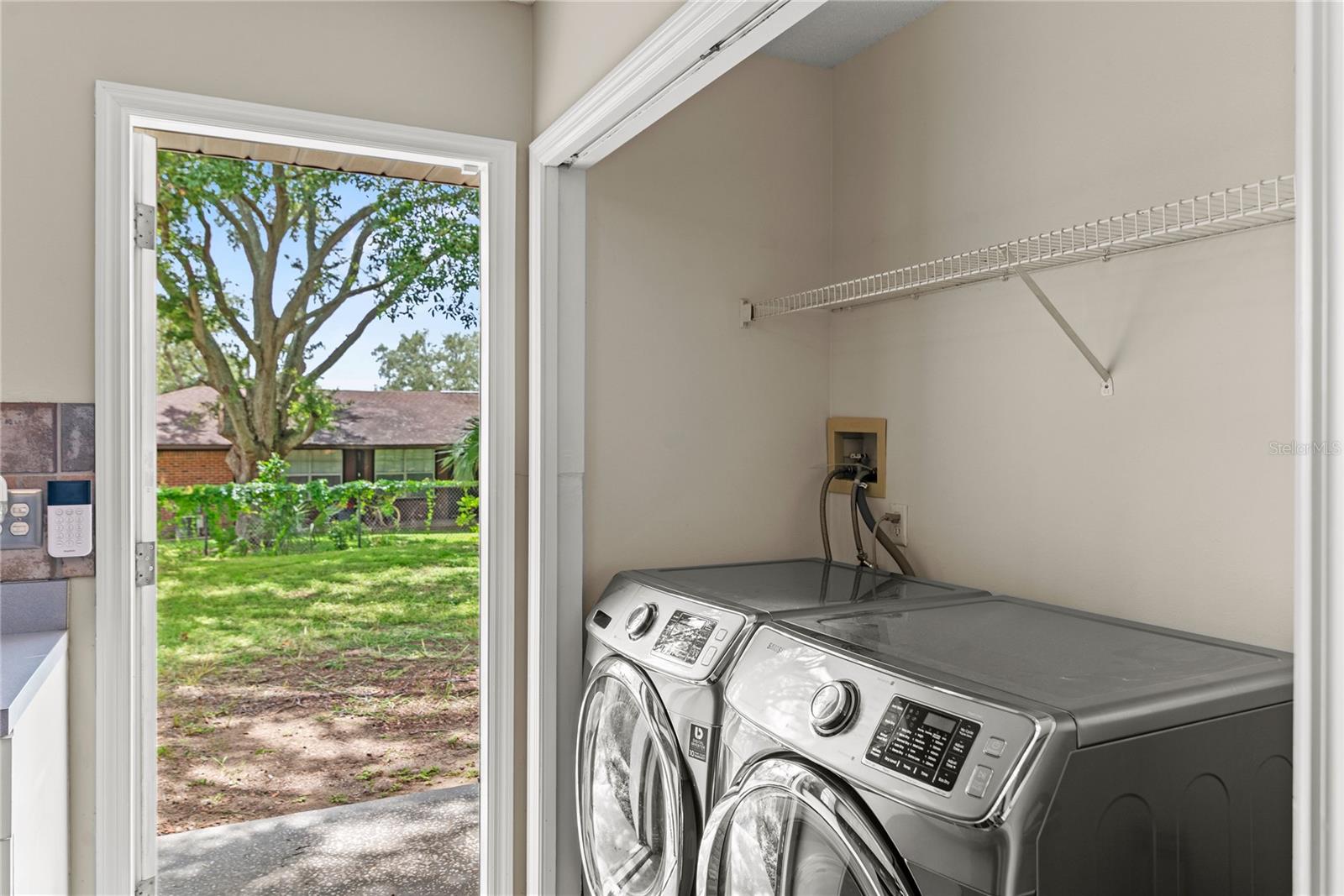 Image 11 of 25 For 1022 Disston Avenue