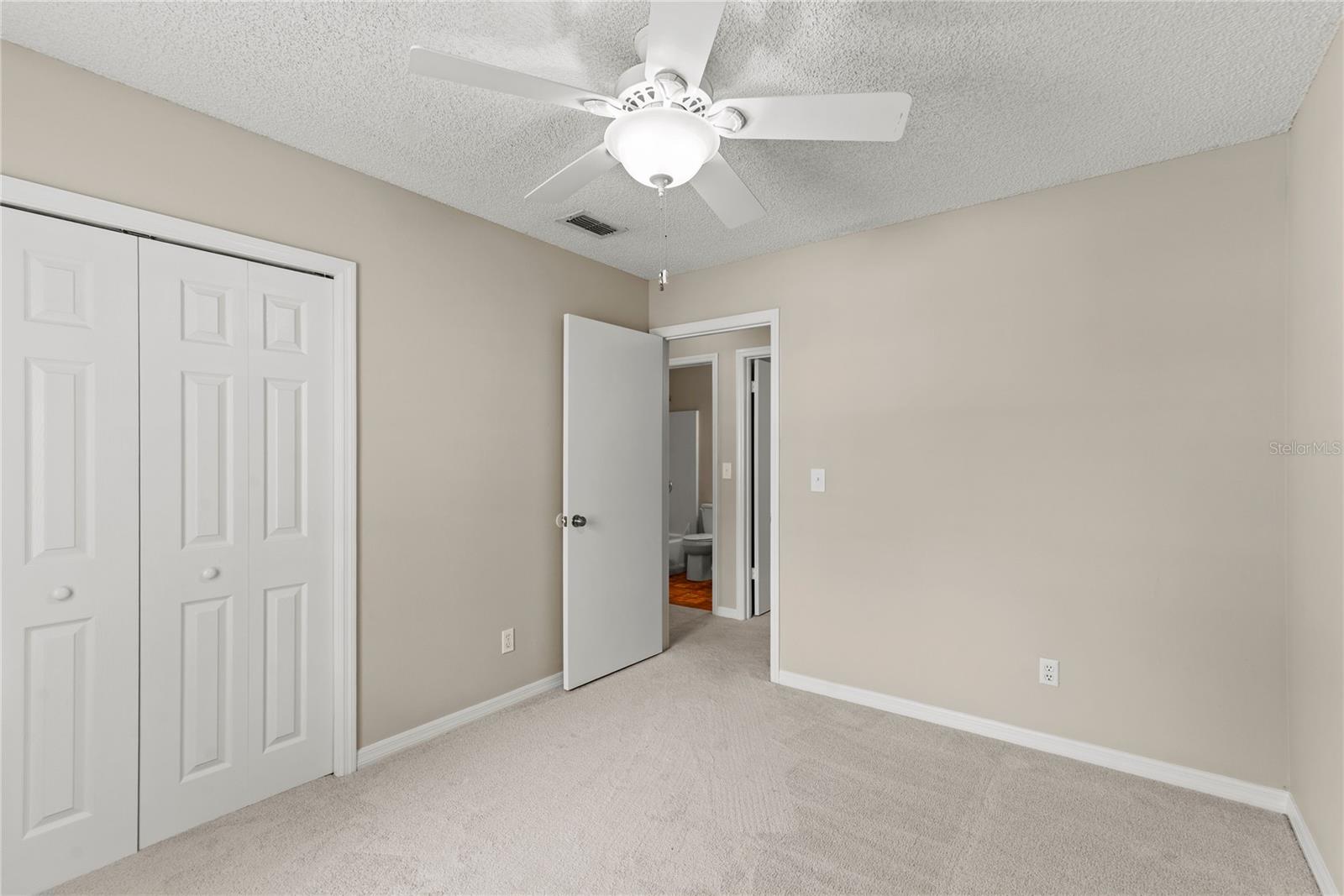 Image 13 of 25 For 1022 Disston Avenue