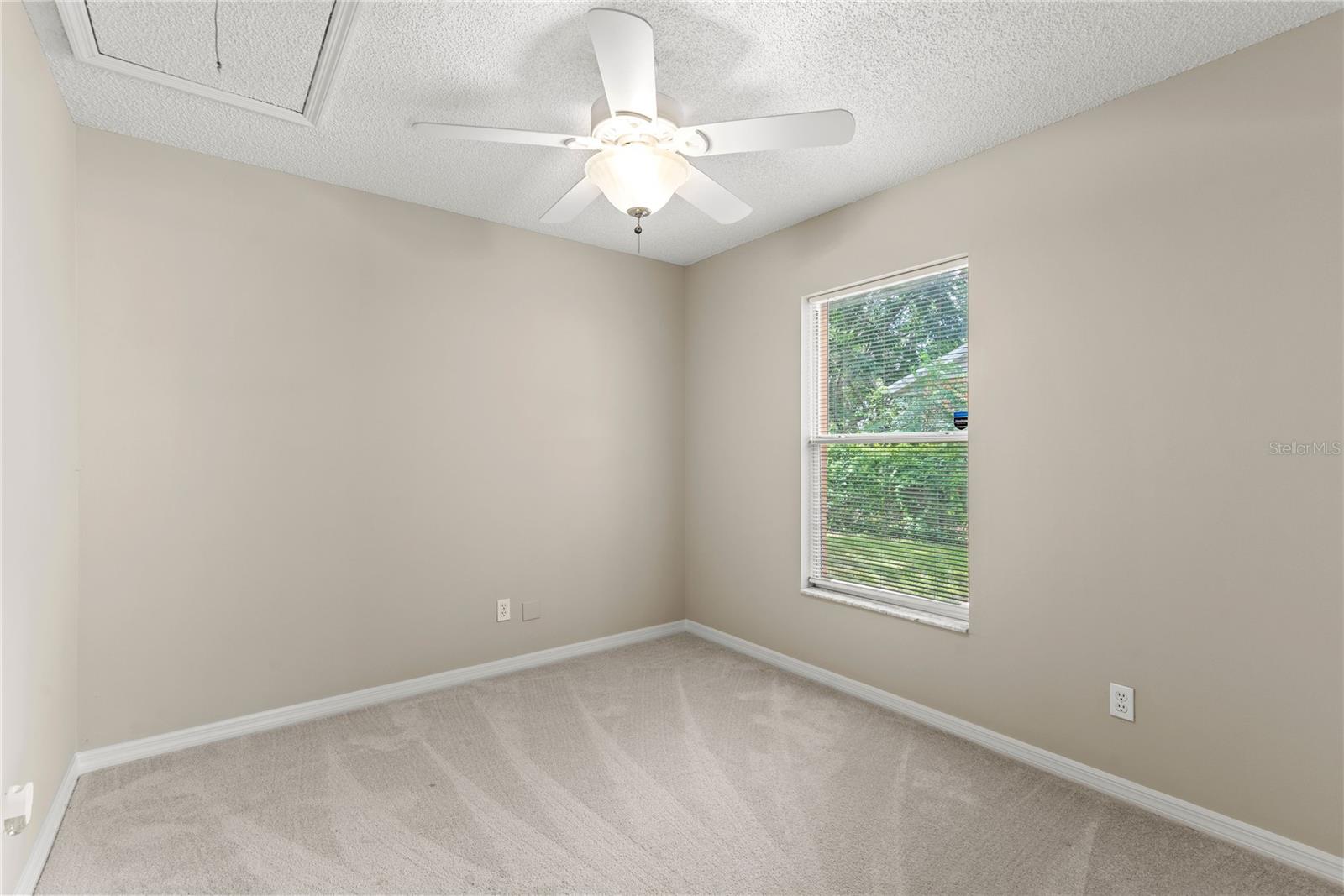 Image 15 of 25 For 1022 Disston Avenue