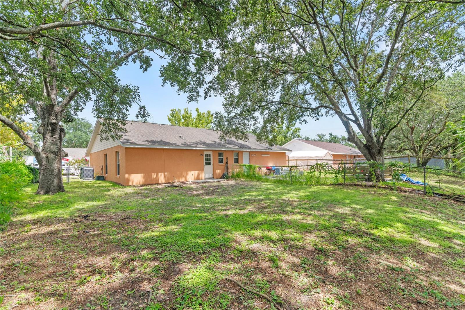 Image 24 of 25 For 1022 Disston Avenue