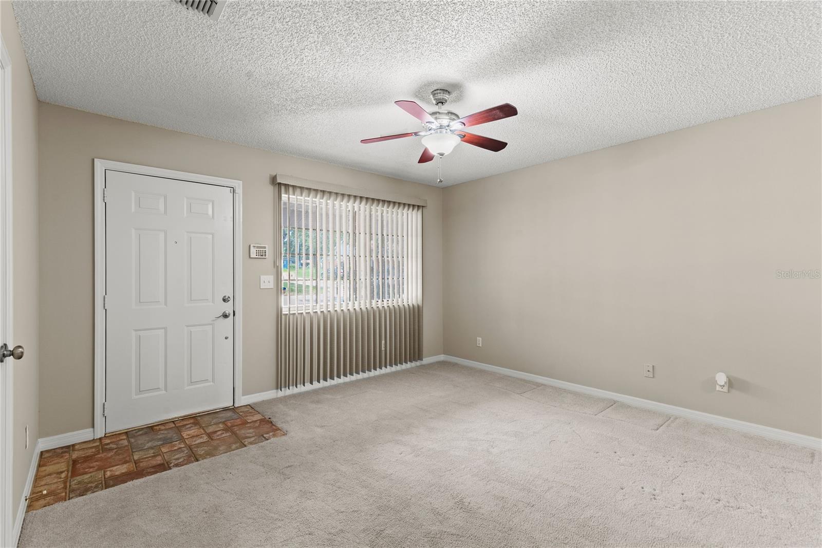 Image 4 of 25 For 1022 Disston Avenue