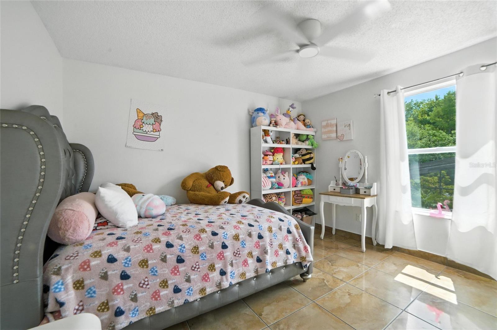 Image 18 of 29 For 12419 Sion Court