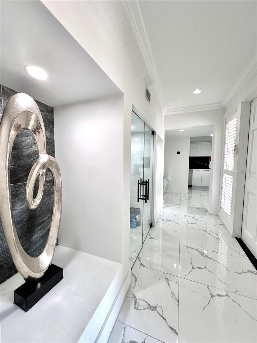 Image 3 of 51 For 6258 Masters Boulevard C204