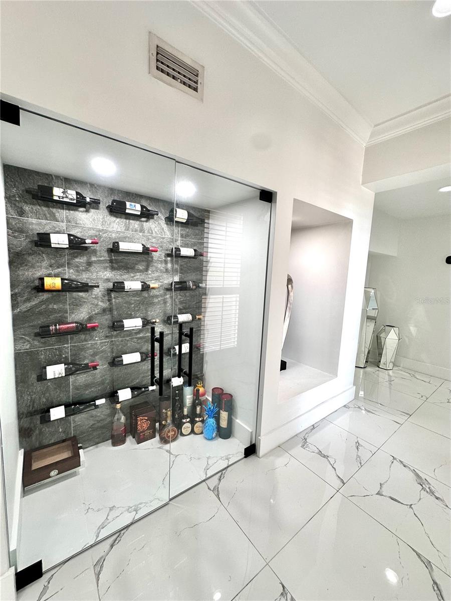 Image 4 of 51 For 6258 Masters Boulevard C204