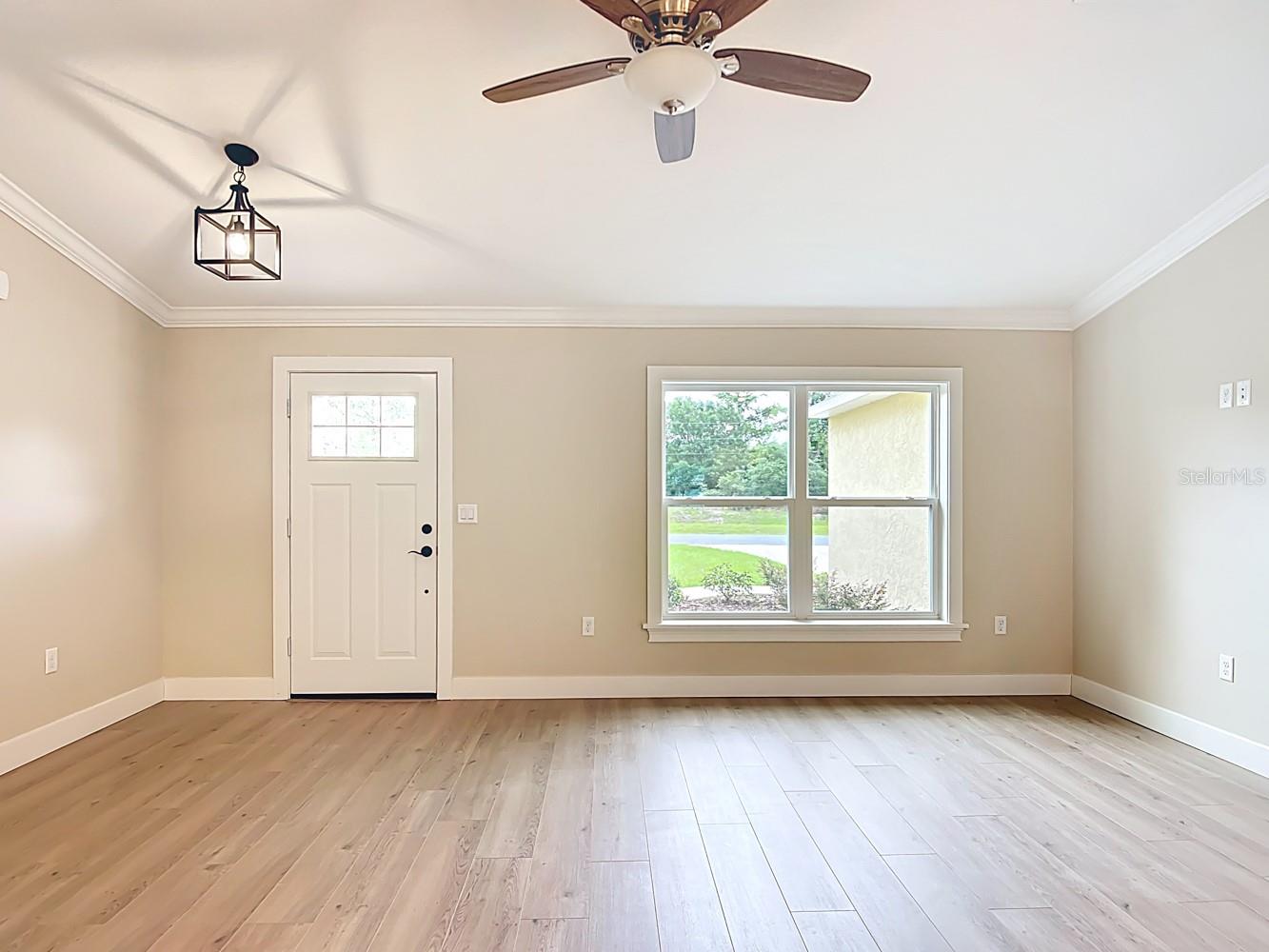 Image 10 of 32 For 13350 38th Court