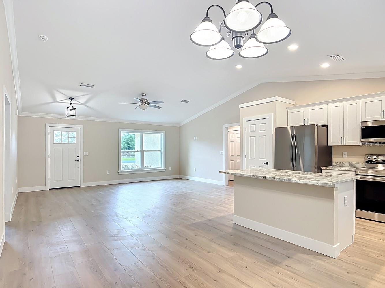 Image 24 of 32 For 13350 38th Court