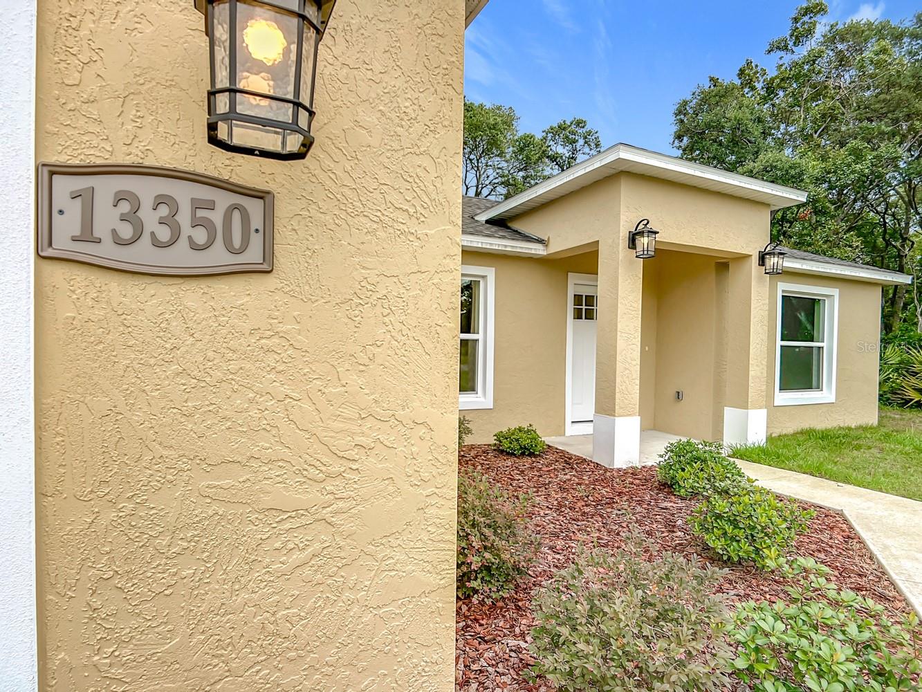 Image 7 of 32 For 13350 38th Court