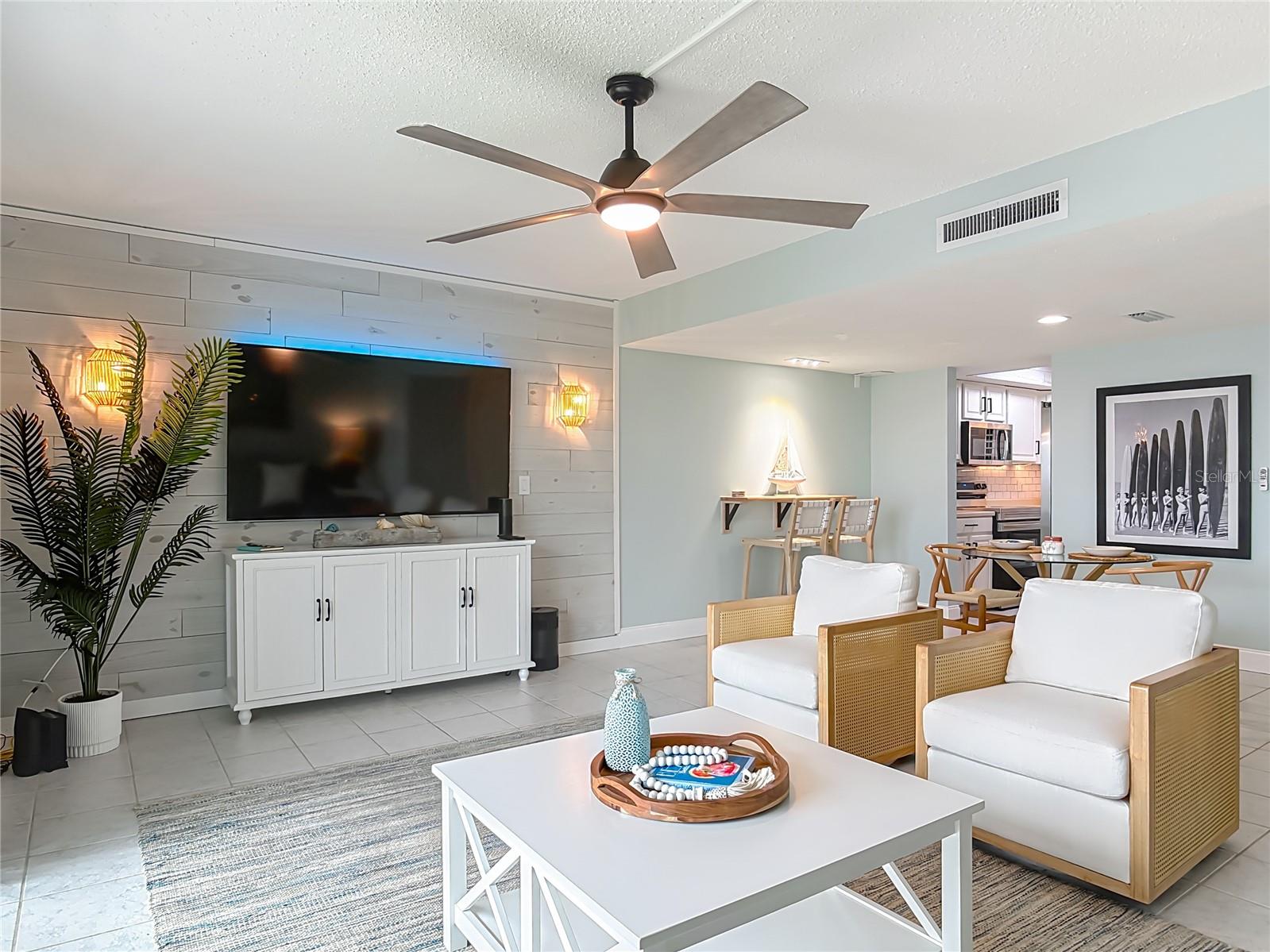 Image 22 of 42 For 3500 Ocean Shore Boulevard 214