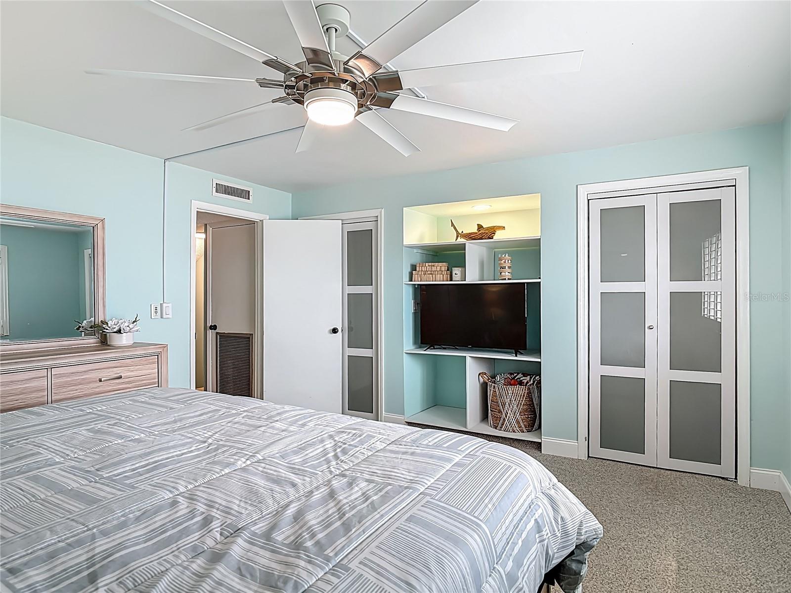 Image 32 of 42 For 3500 Ocean Shore Boulevard 214