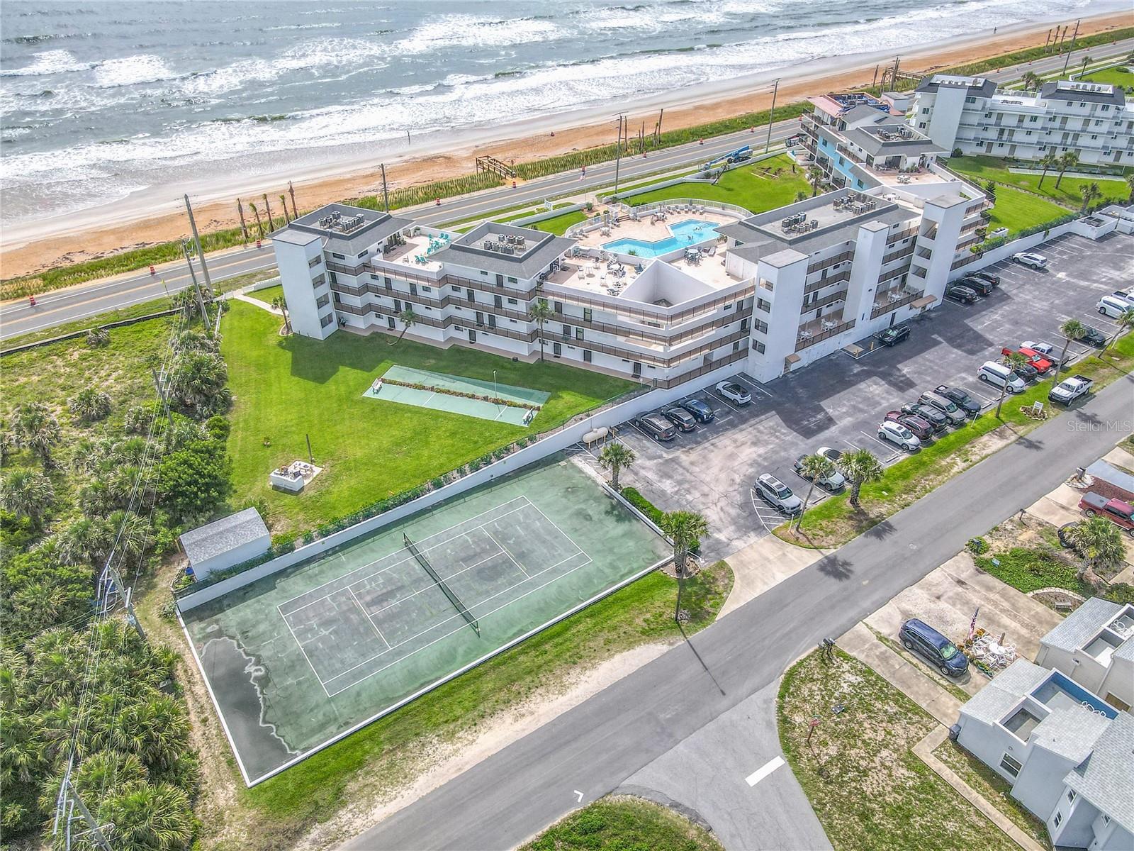 Image 6 of 42 For 3500 Ocean Shore Boulevard 214