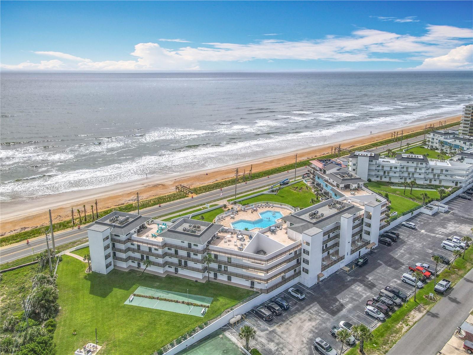 Image 7 of 42 For 3500 Ocean Shore Boulevard 214