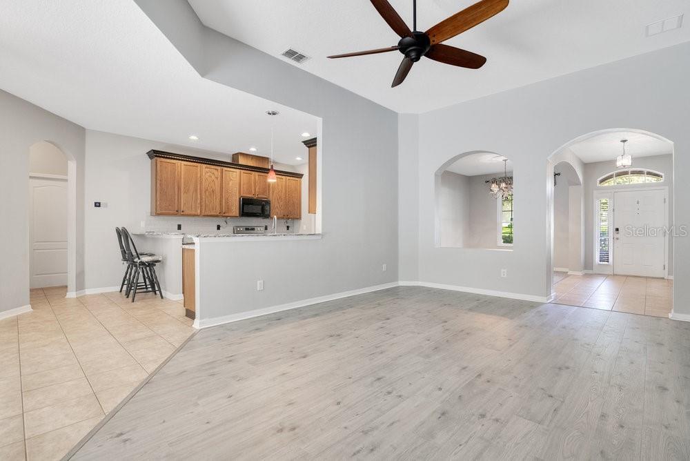 Image 10 of 37 For 274 Wekiva Pointe Circle