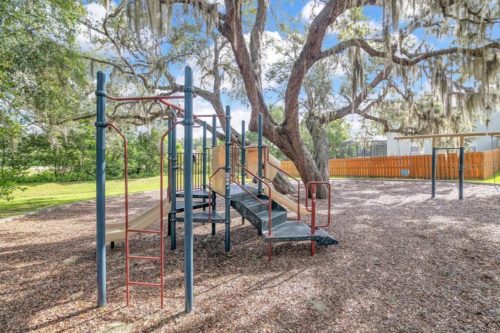 Image 34 of 37 For 274 Wekiva Pointe Circle