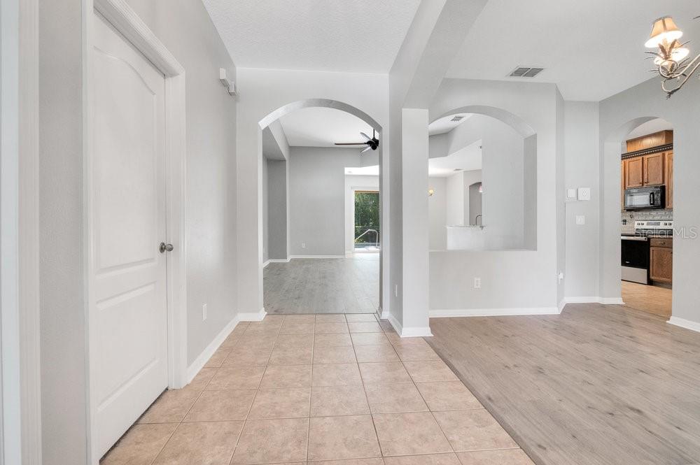 Image 5 of 37 For 274 Wekiva Pointe Circle