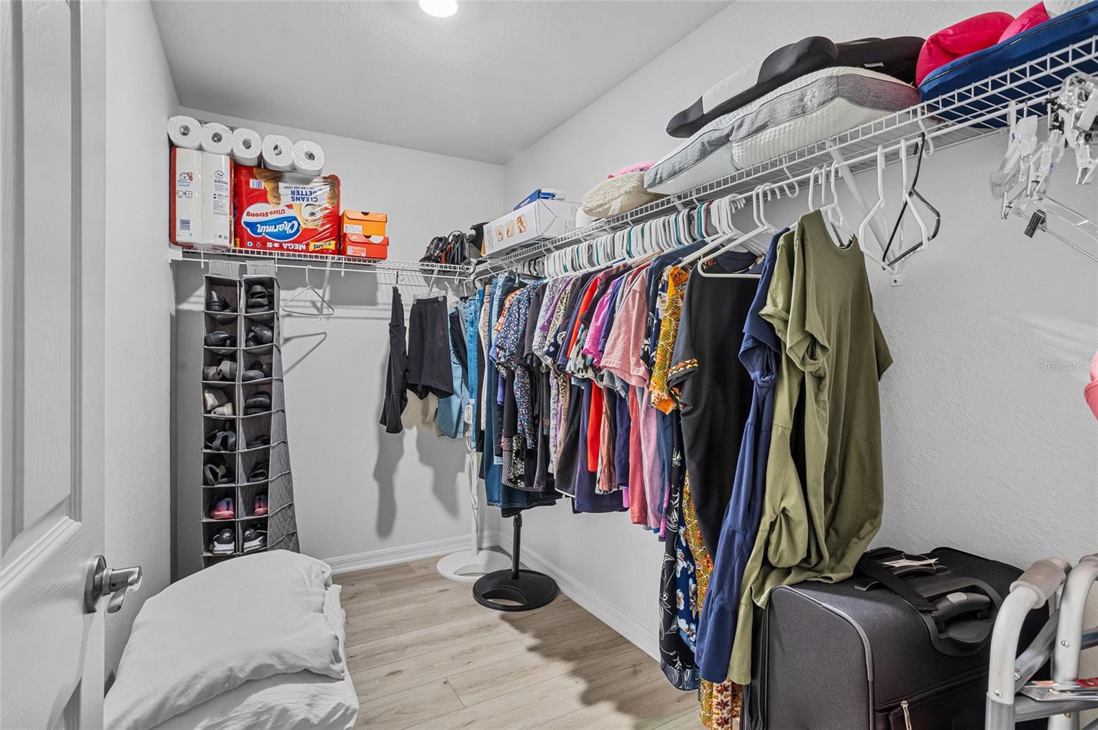 Image 23 of 35 For 3307 Costello Circle