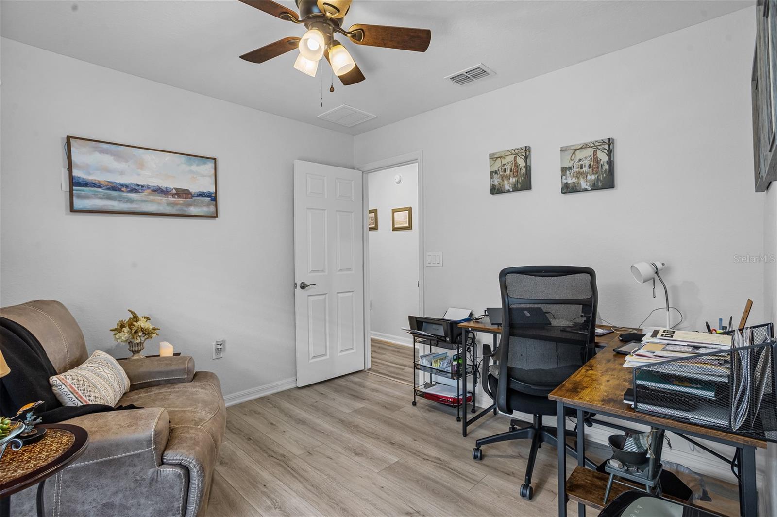 Image 28 of 35 For 3307 Costello Circle