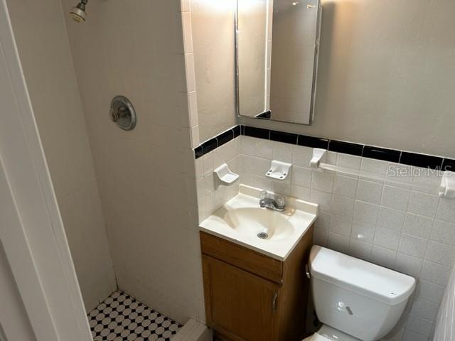 Image 9 of 10 For 2301 50th Street