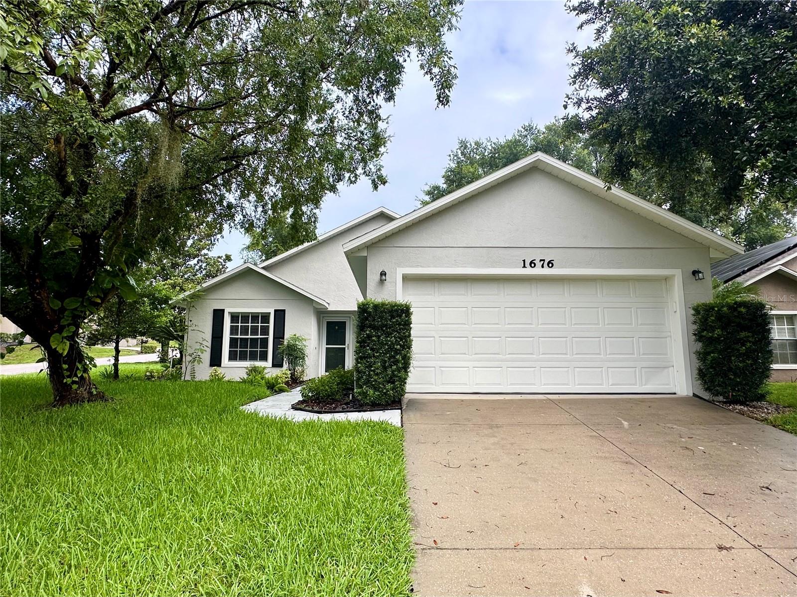 Details for 1676 Vick Road, APOPKA, FL 32712