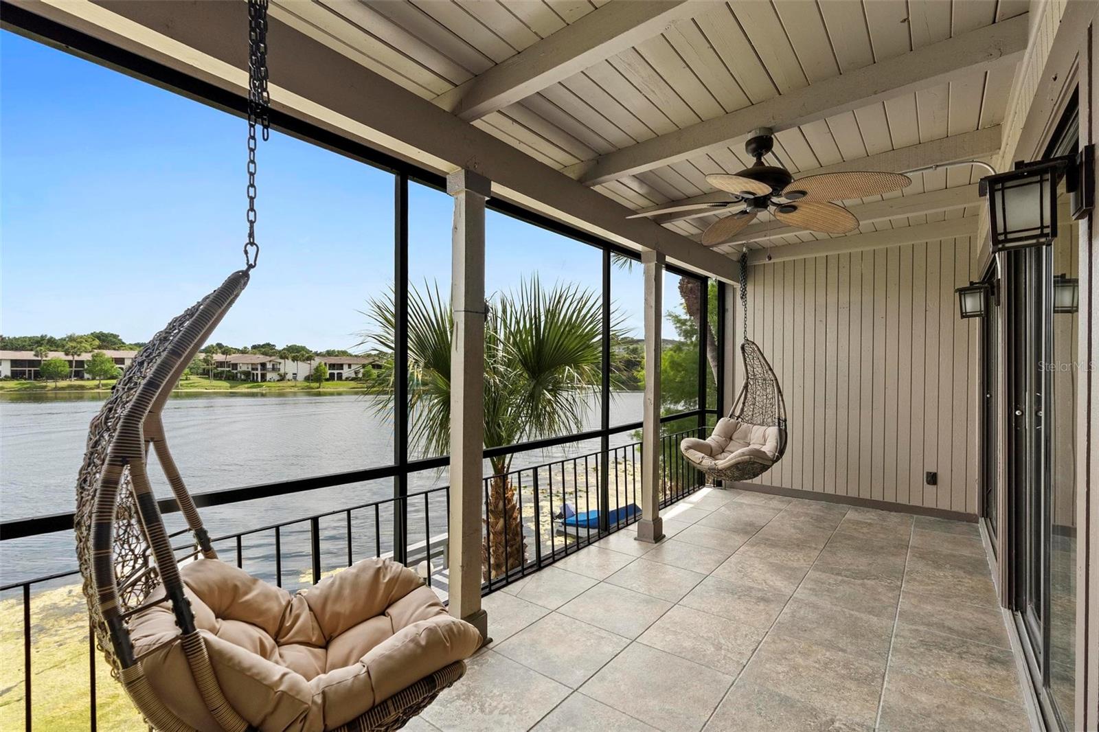 Image 13 of 32 For 652 Lake Villas Drive D