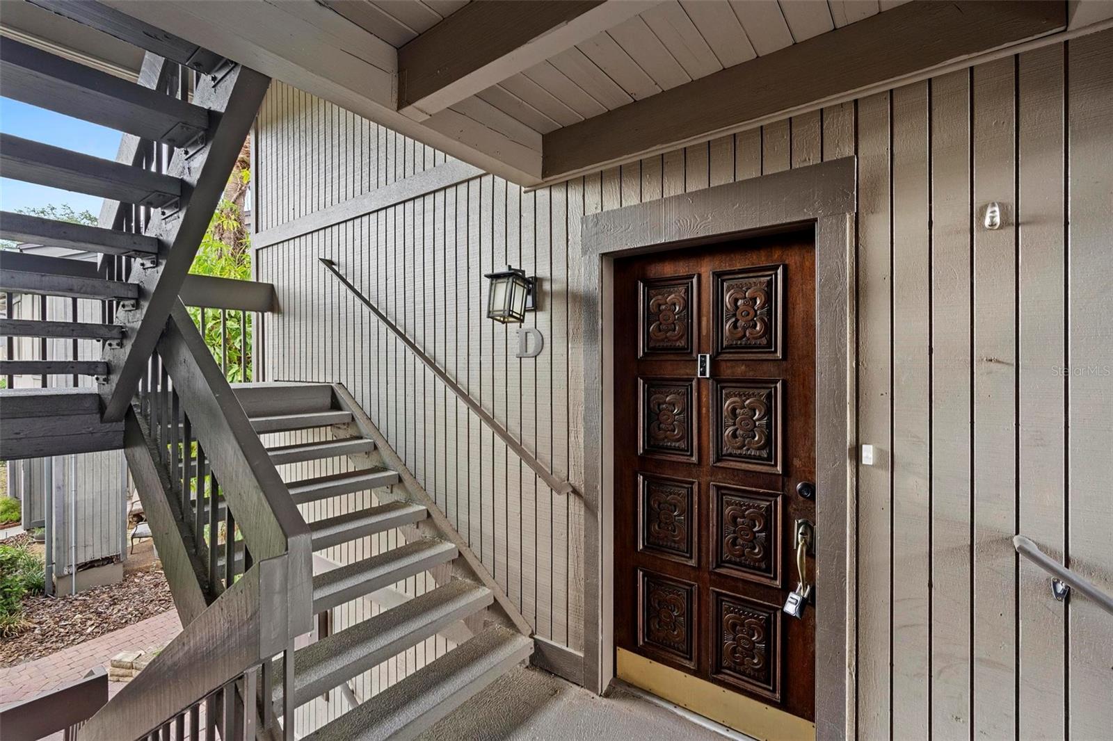 Image 2 of 32 For 652 Lake Villas Drive D